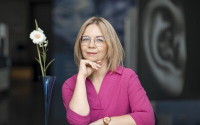 Jaką miarą siebie mierzysz? Poczucie własnej wartości – Droga do akceptacji siebie.